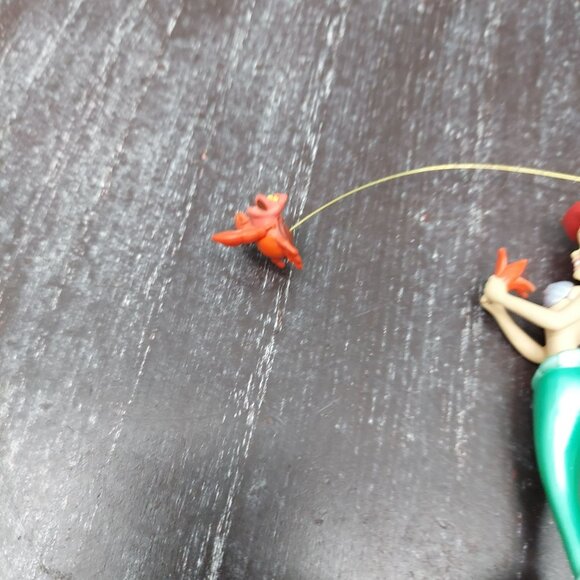 Disney Little Mermaid Ariel Hallmark Christmas Tree Ornament Character Collectib - Picture 8 of 9